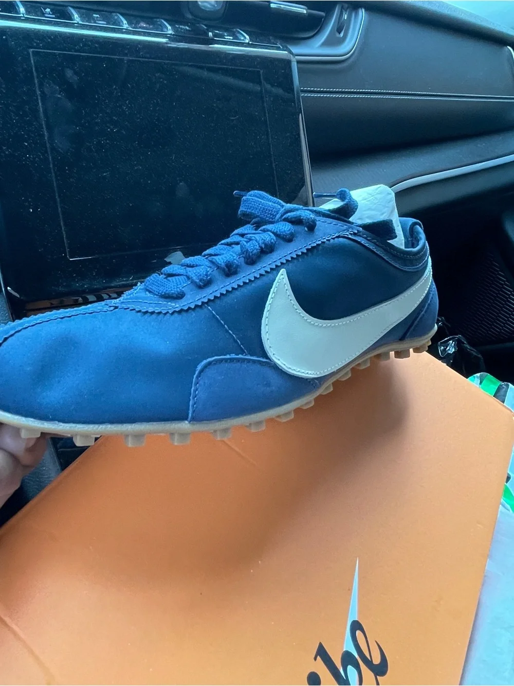 Nike Women Moon Sneaker OG Midnight NAVY LowTop Sneaker Size 8.5 W / 7.0 Men NWB